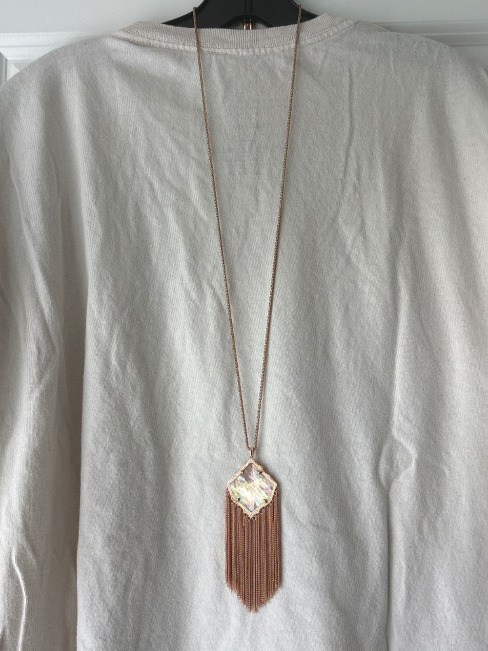 Kendra Scott Rose Gold Necklace Mother of Pearl